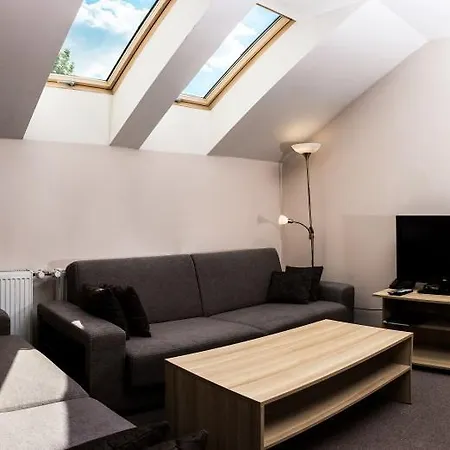 D'angelo 3* プラハ